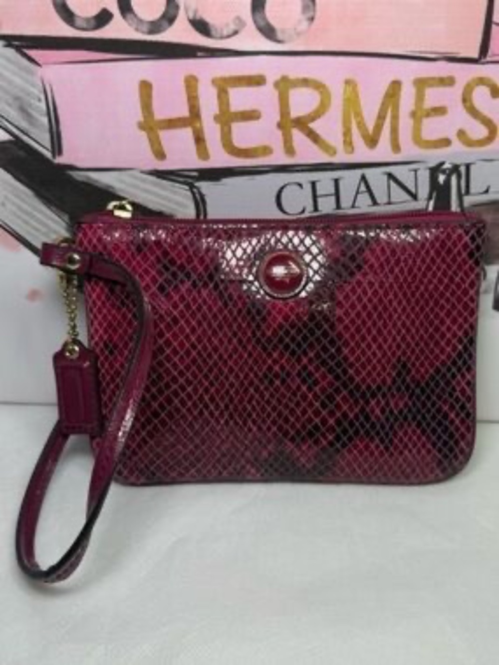 Coach Burgundy Snakeskin Embossed Wristlet Gold Hardware 6x4in - Picture 2 of 8